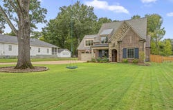 185 MILLS St, Collierville, TN 38017