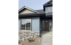 242 Chadwick Ln, IowaCity, IA 52245
