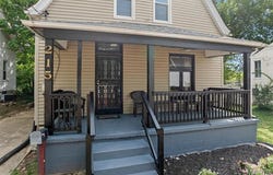 215 E 8th Street, Alton, IL 62002
