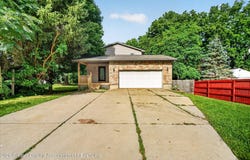 5855 Edson Street, Haslett, MI 48840