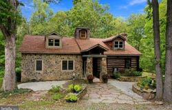 2280 FROGTOWN Road, BLUEMONT, VA 20135