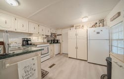3065 E Lake, Gladewater, TX 75647