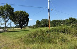450791 979 RD, Vian, OK 74962