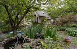 210 Walnut Hills Rd, Staunton, VA 24401