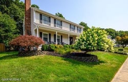 18 Standish Drive, Howell, NJ 07731