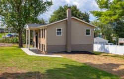 176 FOURTH ST, BROADWAY, VA 22815