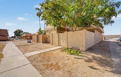 4016 S 44TH Place, Phoenix, AZ 85040