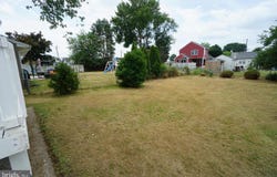 121 WALNUT Avenue, CROYDON, PA 19021