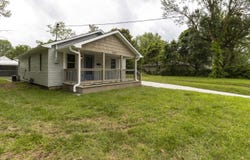 1200 N Clifton Avenue, Springfield, MO 65802