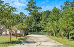 115 Village Lane, McComb, MS 39648