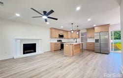 801 Dobson Drive, Charlotte, NC 28213