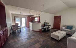 605 W 10th St, Pratt, KS 67124