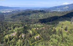 3585 ALDERCREST Rd, Tillamook, OR 97141