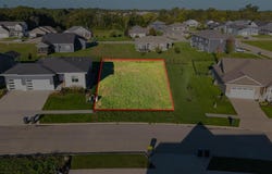 645 Hanks Drive, IowaCity, IA 52240