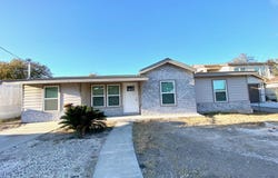 304 E 11th, Del Rio, TX 78840
