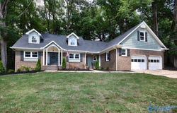 8029 Navios Drive SE, Huntsville, AL 35802