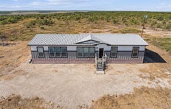 6747 FM 382, Talpa, TX 76882