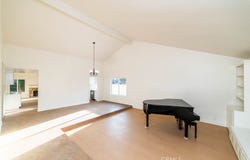 33 Lewis, Irvine, CA 92620