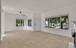 129 Braxton Lane, Aurora, IL 60504