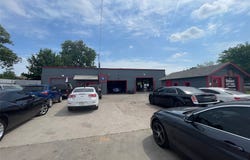 1006 W 6th Street, Irving, TX 75060
