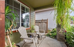 1880 MANIHI Dr, Eugene, OR 97404