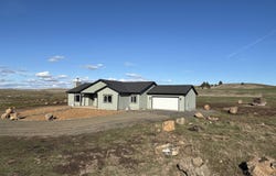 12213 S Stangland Rd, Medical Lake, WA 99022