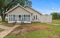 6700 Camp Henderson Rd, Jay, FL 32565