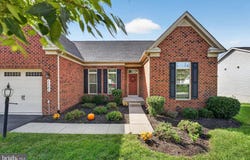 26583 VANDERVIEW Place, CHANTILLY, VA 20152
