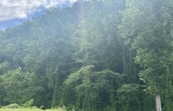 Walnut Lane, Harlan, KY 40831