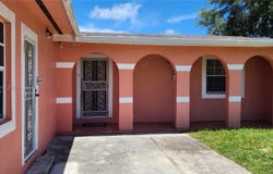 901 NE 160th Ter, North Miami Beach, FL 33162