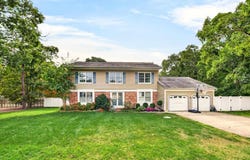 14 Rivendell Road, Marmora, NJ 08223