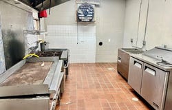 383 E HIDALGO, RAYMONDVILLE, TX 78580