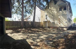 11213 Linnet Avenue, Cleveland, OH 44111