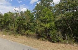 Thousand Oaks Dr, Cedar Creek, TX 78612