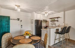 5585 E Pacific Coast, Long Beach, CA 90804