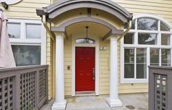 34 Erin LN, HALF MOON BAY, CA 94019