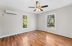 828 N Jefferson Avenue, Iola, KS 66749