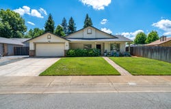 1925 Jeanae Court, Redding, CA 96002