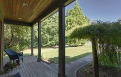 215 E Ridge Dr, Lexington, VA 24450