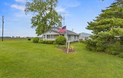 4520 N 600 E Road, Sidell, IL 61876