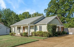 6031 BARNSLEY Cv, Millington, TN 38053