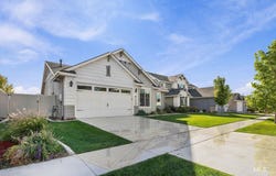 6399 E Payson Dr, Nampa, ID 83687