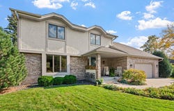 4202 Willow Wood Drive, Vadnais Heights, MN 55127