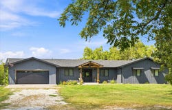 493 Spring Creek Road, Clever, MO 65631