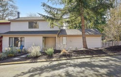 13 MOUNTAIN Cir, LakeOswego, OR 97035