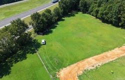 400-A Block Ewing Dr, Atmore, AL 36502