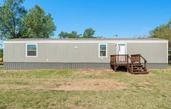 716 W 2nd Street, Watonga, OK 73772