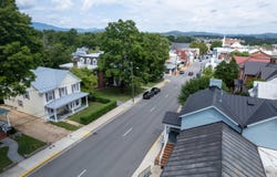 315 S MAIN St, Lexington, VA 24450