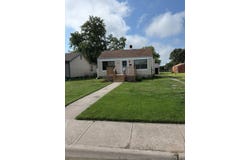 318 E Thurber, Clay Center, NE 68933