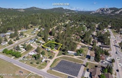 241 N 4th Street, Custer, SD 57730